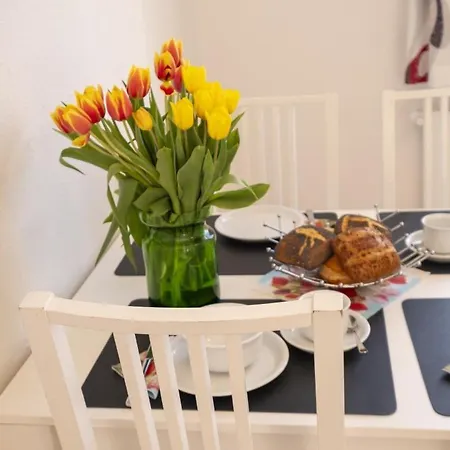 Δωμάτια σε οικογενειακή κατοικία Buten Un Binnen